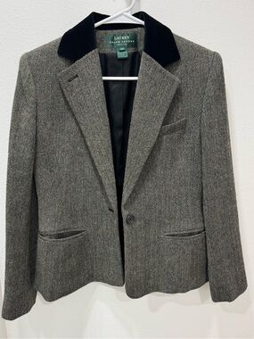 Vintage equestrian Ralph Lauren 100% Wool Herringbone Blazer Velvet Collar